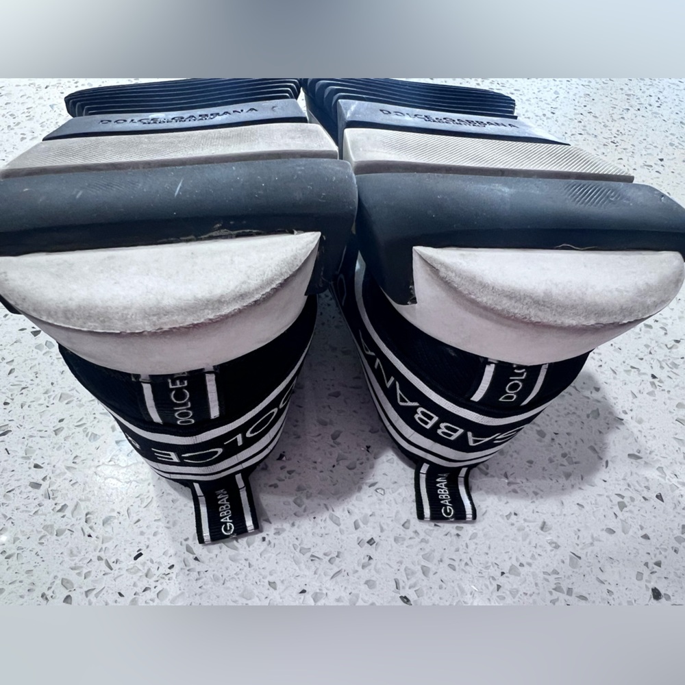 Dolce & Gabbana Black and White Sorrento Slip-On Shoes Sz 38 GUC - Picture 12 of 15